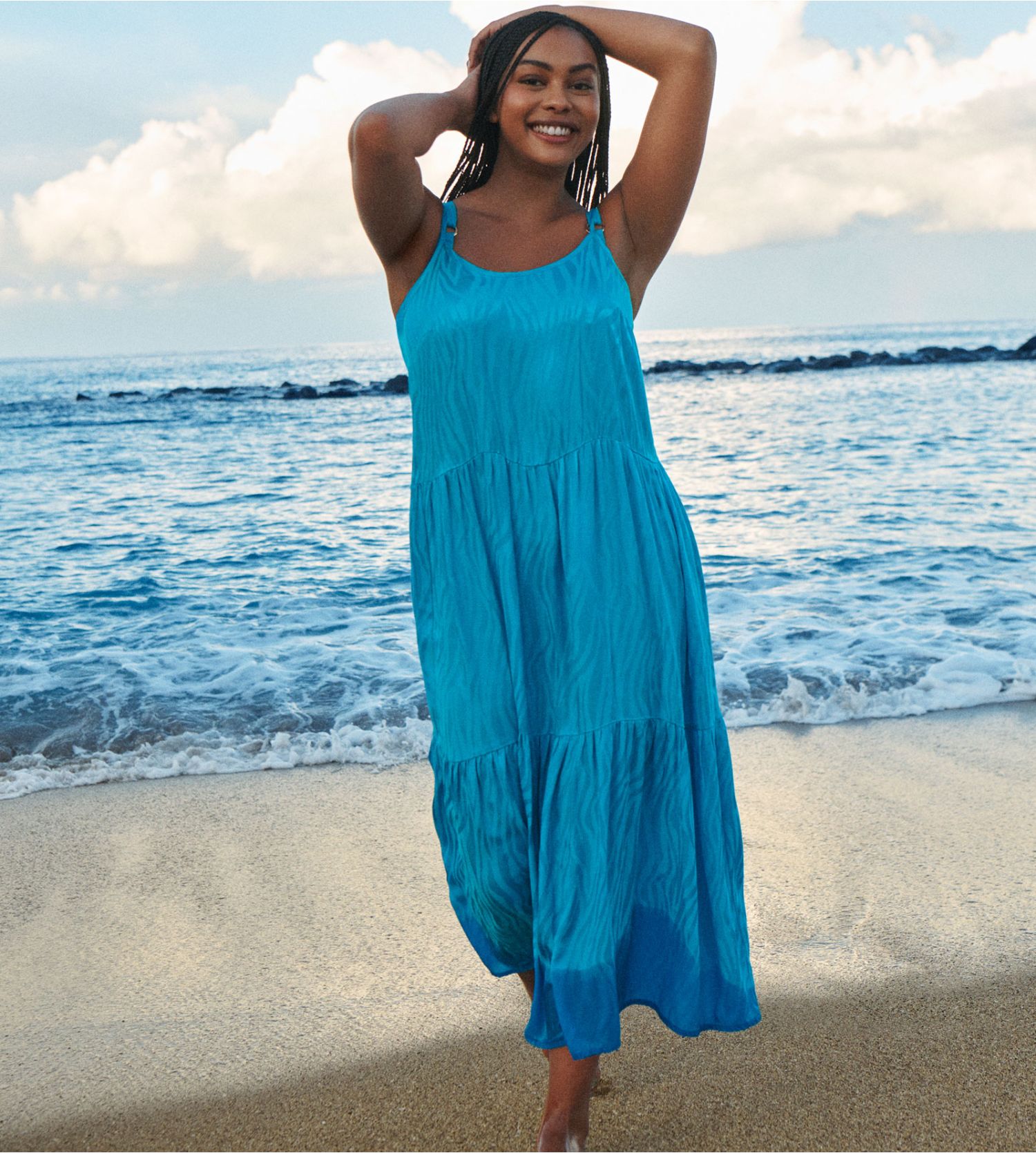 Naomi Robe De Plage Elegante Et Polyvalente Pour Les Jours Dete main image 0