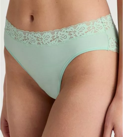 Culotte dentelle Calida Natural Comfort Lace Soft Green