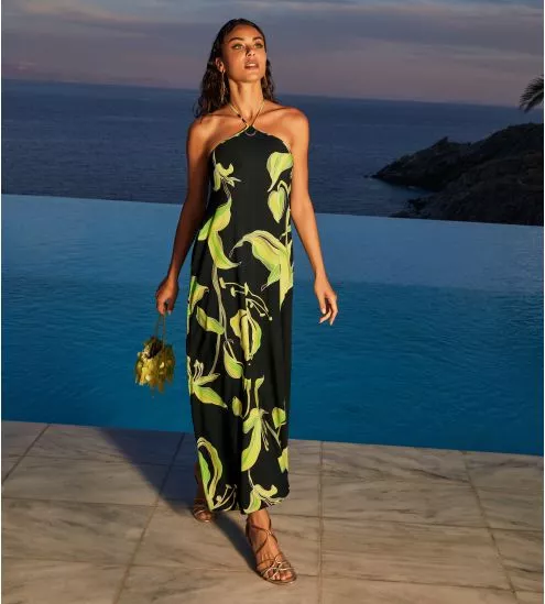 Long Summer Dress in Black...