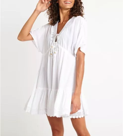 Robe blanche Avelle Seatime détails en crochet