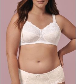 White Crystal Bra Fitting Bobette Bobette