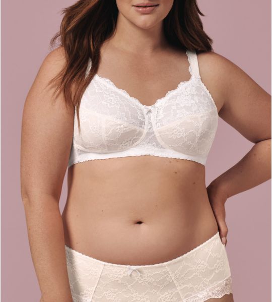 White Crystal Bra Fitting Bobette Bobette