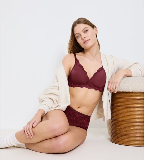 Soutien gorge sans armatures en dentelle rouge Amourette Charm Sweet Marsala