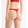 String rouge en dentelle extensible Zero Feel Bliss Shangai Red