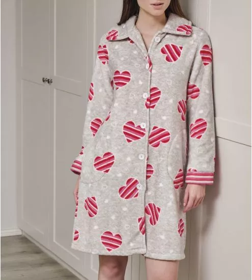 Robe de chambre pilou grise avec coeurs rayés roses