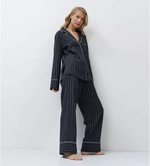 Pyjama chemise rayé gris et blanc pour femme