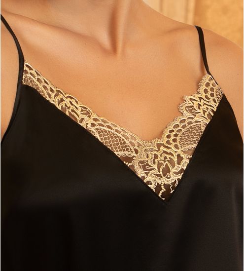 Caraco en soie noir décolleté brodé doré Sublime en Or Noir Éclat