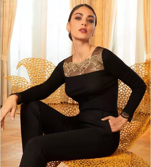 Pull en Laine & Soie noir broderie dorée Sublime en Or Noir Éclat