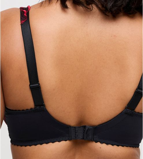 Soutien gorge rouge et noir semi transparent décolleté plongeant Springdale