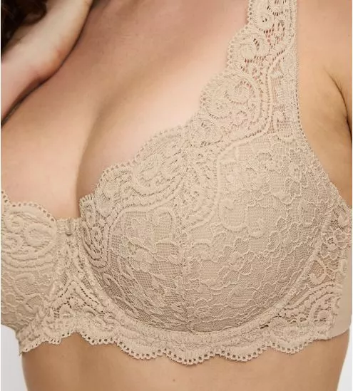 Balconnet Bra stört beige...