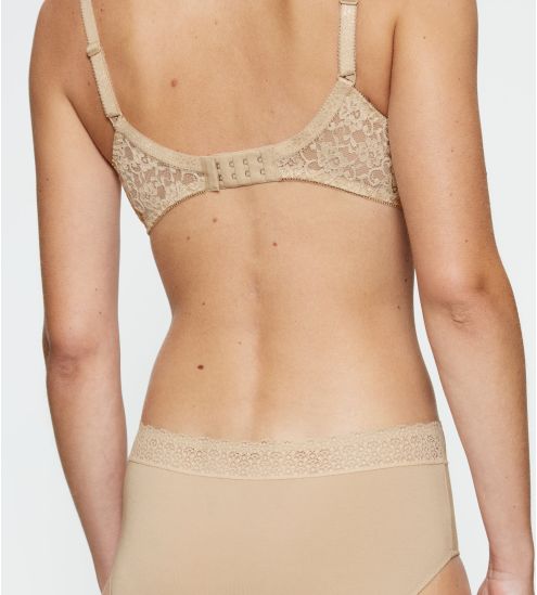 Soutien gorge beige en dentelle sans armatures Amourette