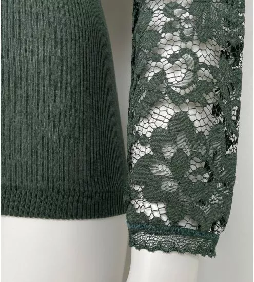Top vert en laine et soie avec manches dentelle Garden