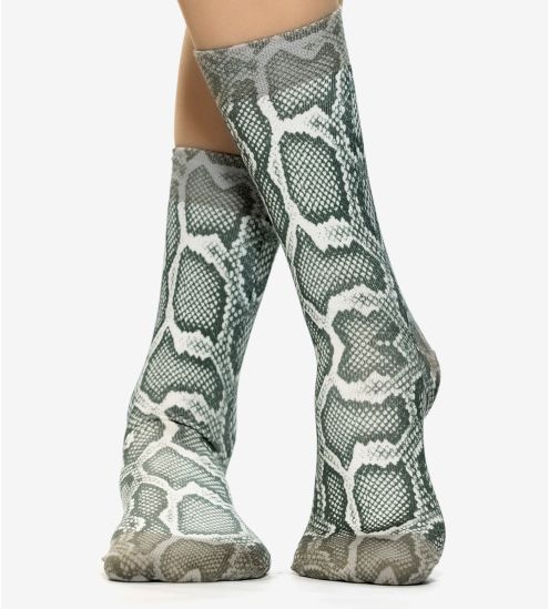Graue Pyhton-Frau-Socken