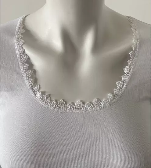 Rosa lace neck cotton white...