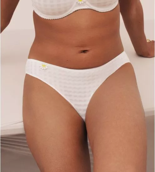 Slip brésilien Avero Ivory Petal