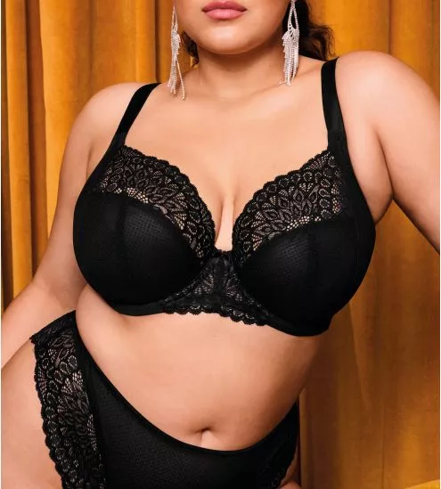 Tiernie Black BH mit tiefem...