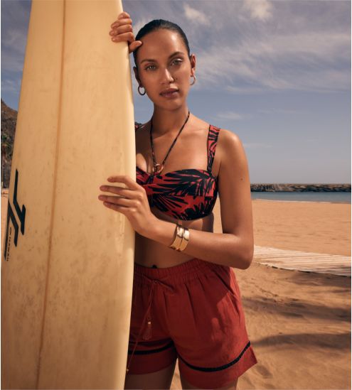 Short Summer Wear Haute Orange