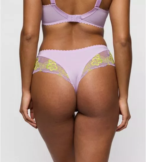 Shorty string Ixia Wisteria