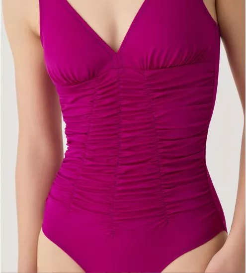 One-Piece Swimsuit Sculpt...