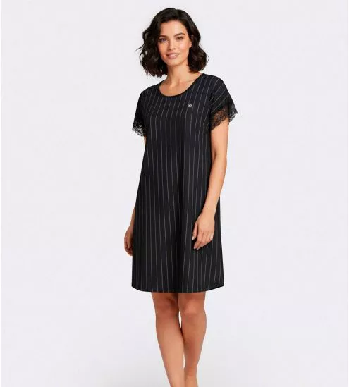 Liquid Short Sleeve Lace...