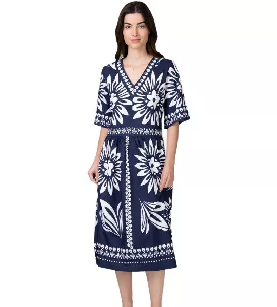 Robe longue bleue marine avec imprimés blancs
