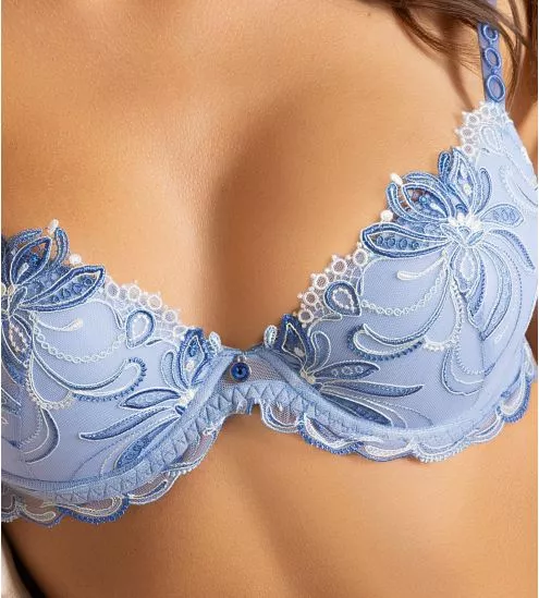 Soutien gorge à coques...