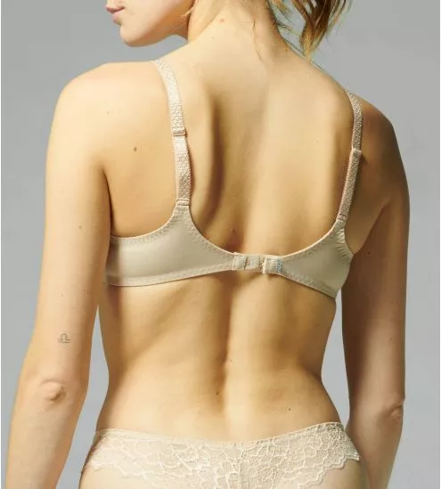Soutien gorge bonnets profonds beige Caresse Peau Rosée