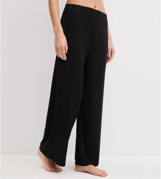 Black wide-leg trousers Feminine Lounge
