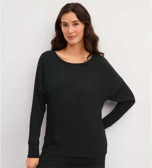 Black long-sleeved T-shirt...