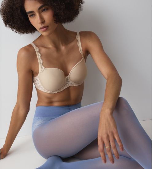 Beige basket bra with 3D amourette foam