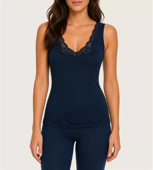 Sleeveless top Simply...