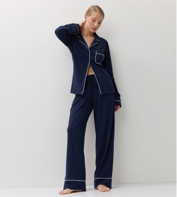 Pyjama long boutonné bleu marine