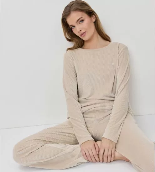 Pyjama en velours côtelé beige