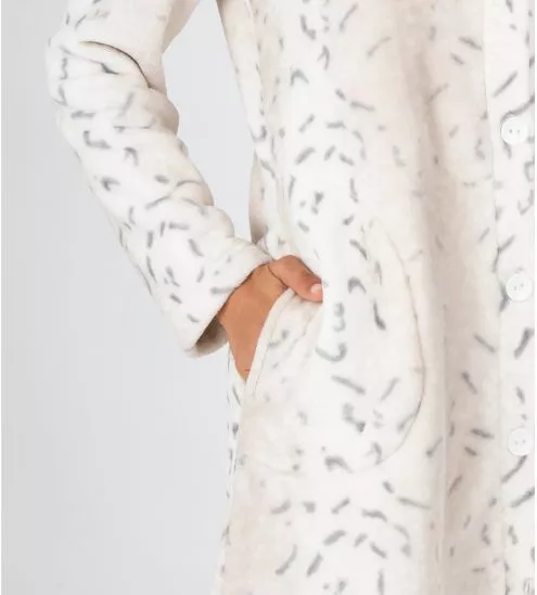 Robe de chambre en velours boutonnée beige