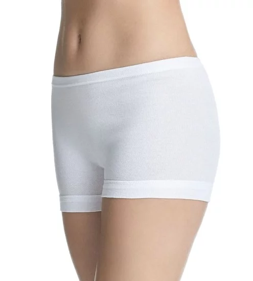 Panty in fine cotton rib...