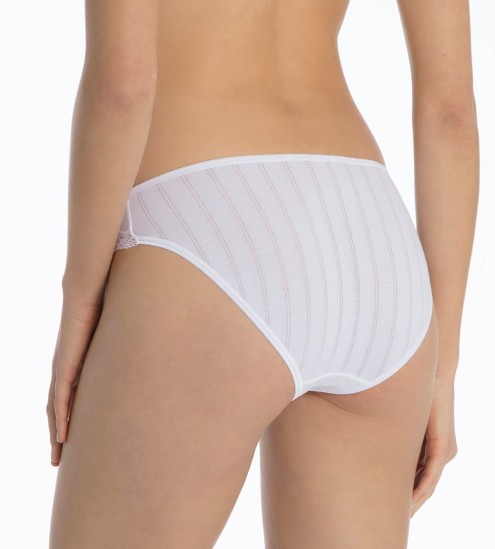 Slip dentelle femme Etude...