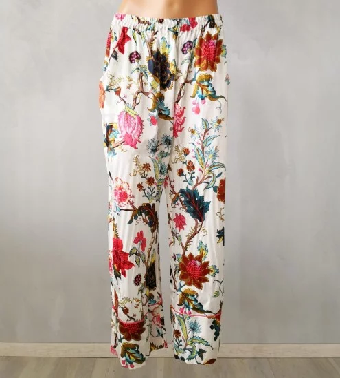 Pantalon en soie imprimée...