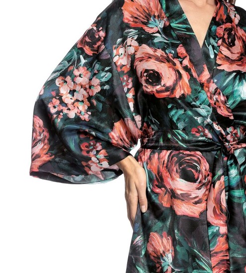 Déshabillé kimono en satin...