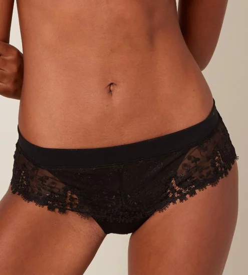 Shorty en satin et tulle...