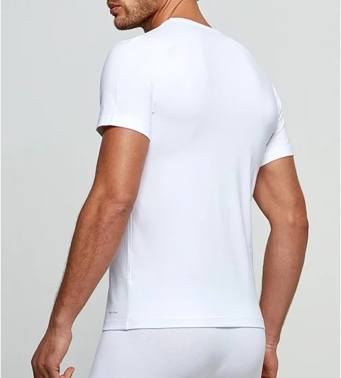 T-shirt homme isolant...