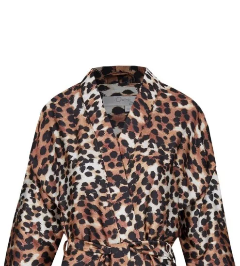 Déshabillé léger en satin...