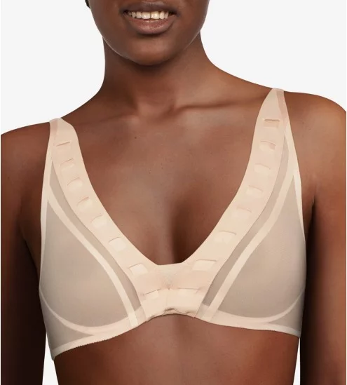 Soutien-gorge plongeant...
