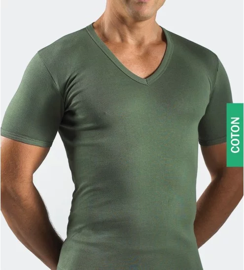 T-shirt Man in combed...