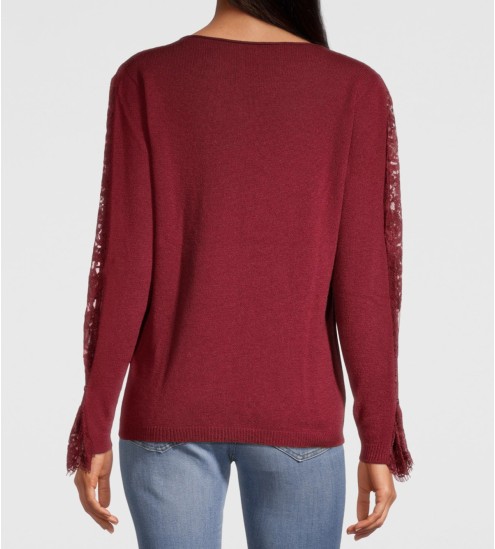 Sweater with burgundy lace...