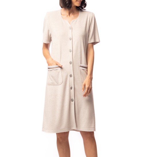 Robe de chambre boutonnée...