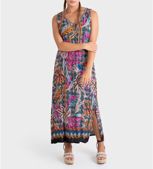 Robe longue sans manches...