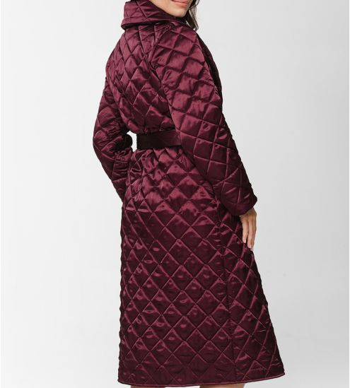 Déshabillé matelassé en satin Rima Noir