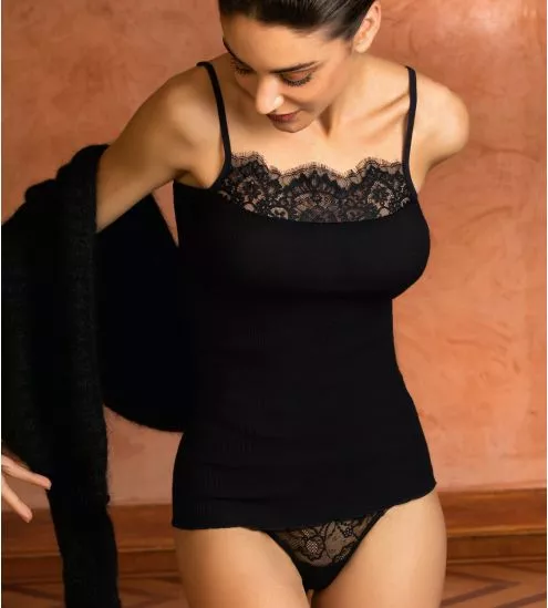 Top en laine et soie PLAISIR CARESSE noir