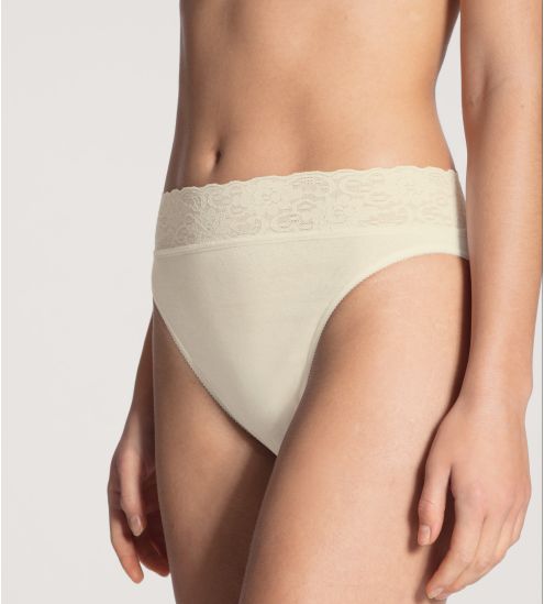 Slip en dentelle Calida pour femme CHAMPAGNE 134