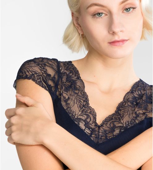 Top en Coton fil d'Écosse et dentelle Leavers bleu marine